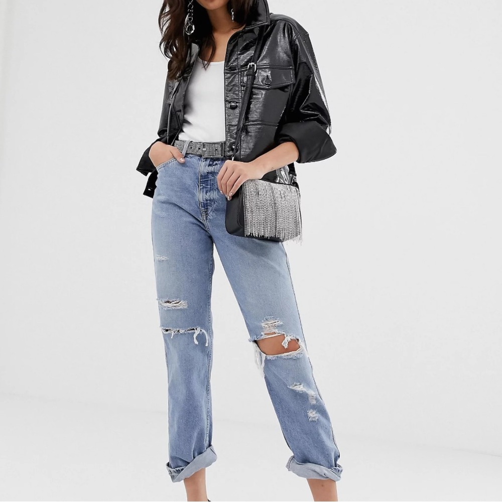 ASOS River Island Mom Jeans Distressed in size 10